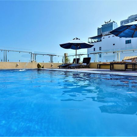 Richico Apartments And Hotel Дананг Екстер'єр фото