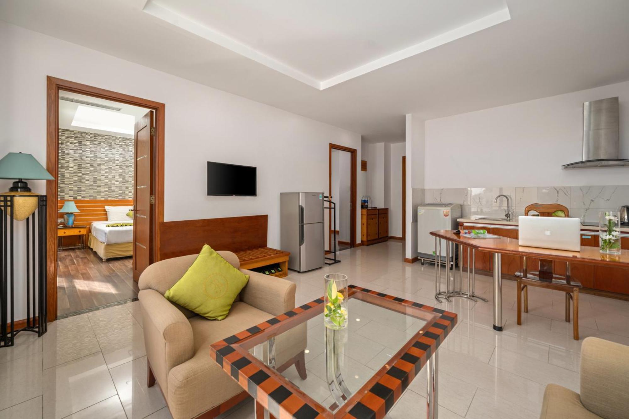 Richico Apartments And Hotel Дананг Екстер'єр фото
