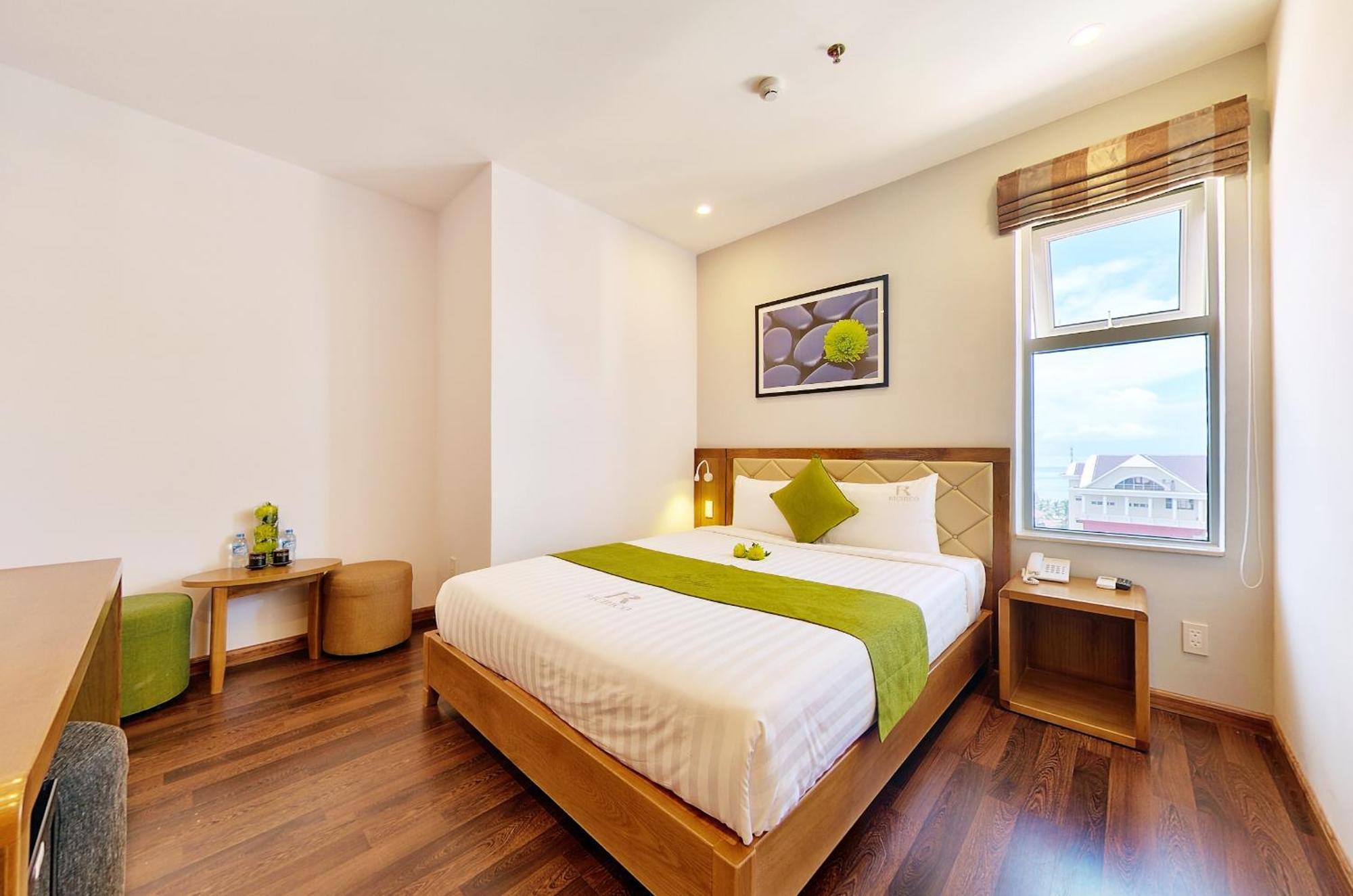 Richico Apartments And Hotel Дананг Екстер'єр фото